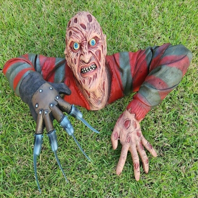 Nightmare Wall Walker: Freddy Krueger Licensed Haunt Experience(Same as in the video)