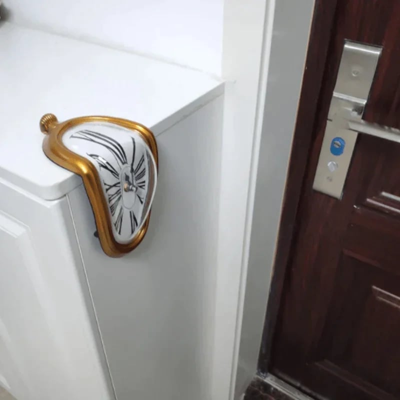 🎁TikTok Last Day Sale - 70% OFF🎉Melting Time Warp Clock