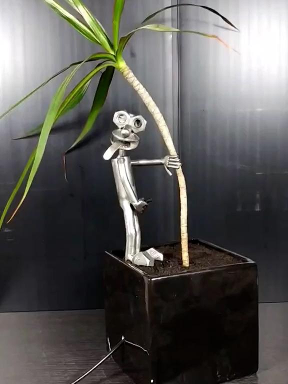 The Plant-Peeing Water Buddy