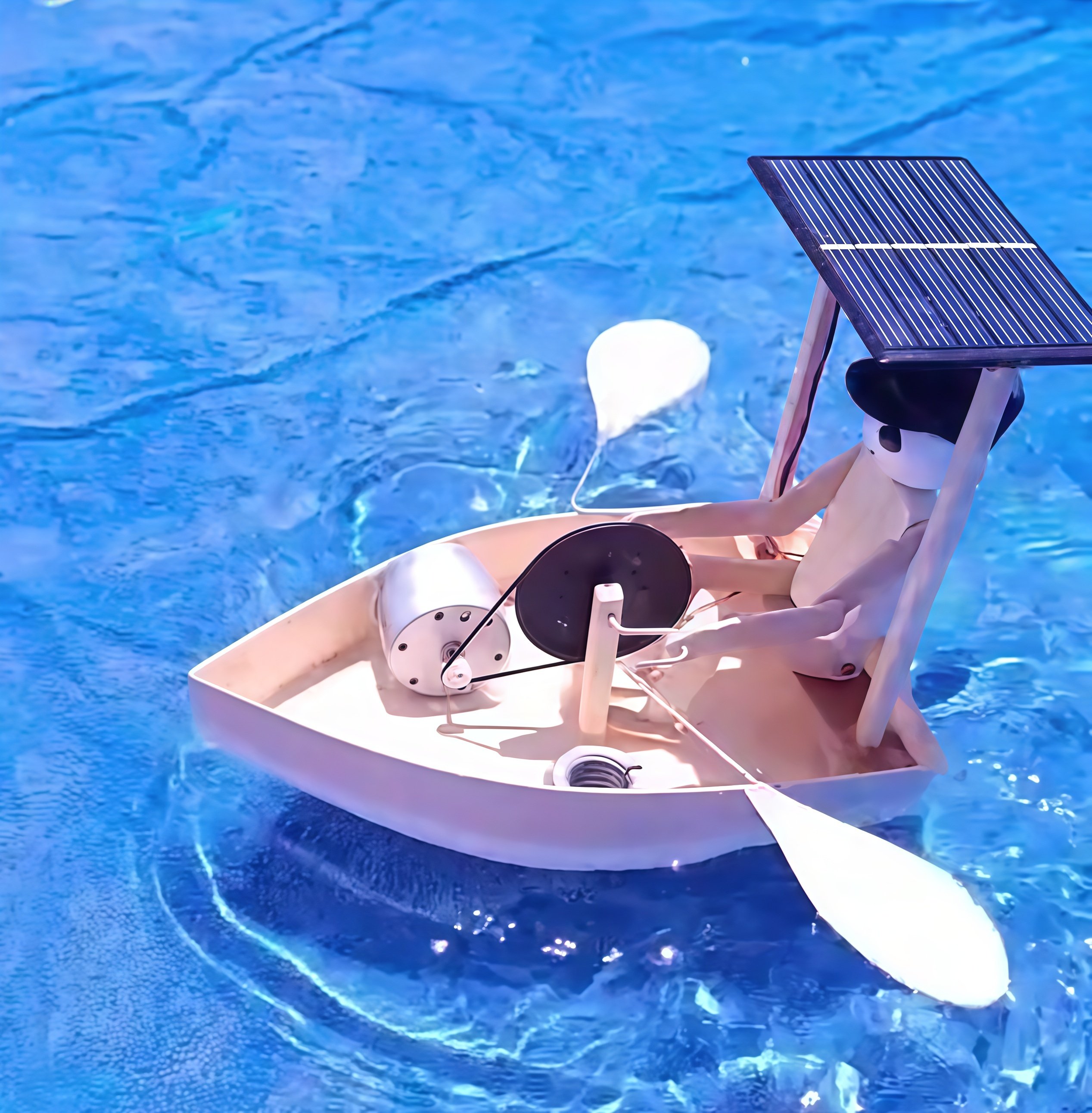 💖Solar-Powered Rowing Robot