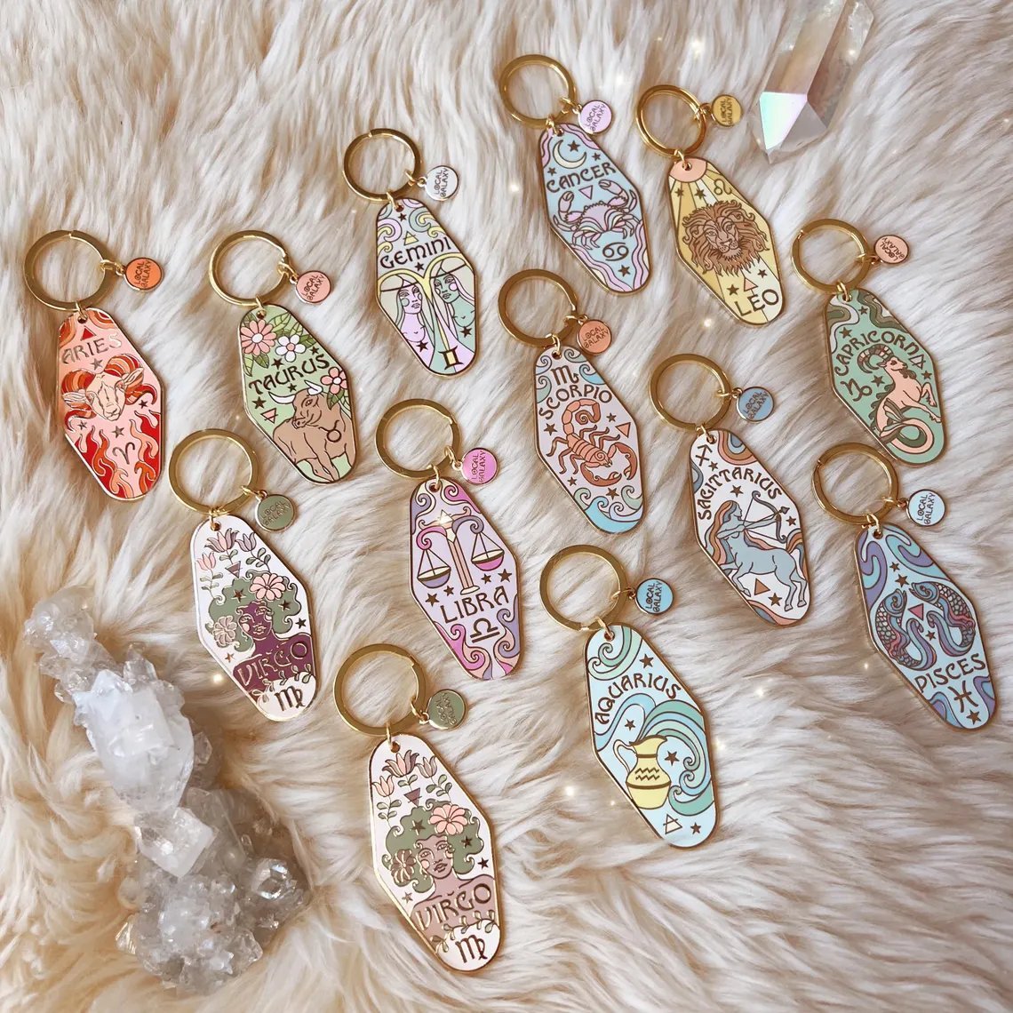 🎁TikTok Last Day Sale - 70% OFF🔥Vintage Illustrated Zodiac Keychain✨🔮