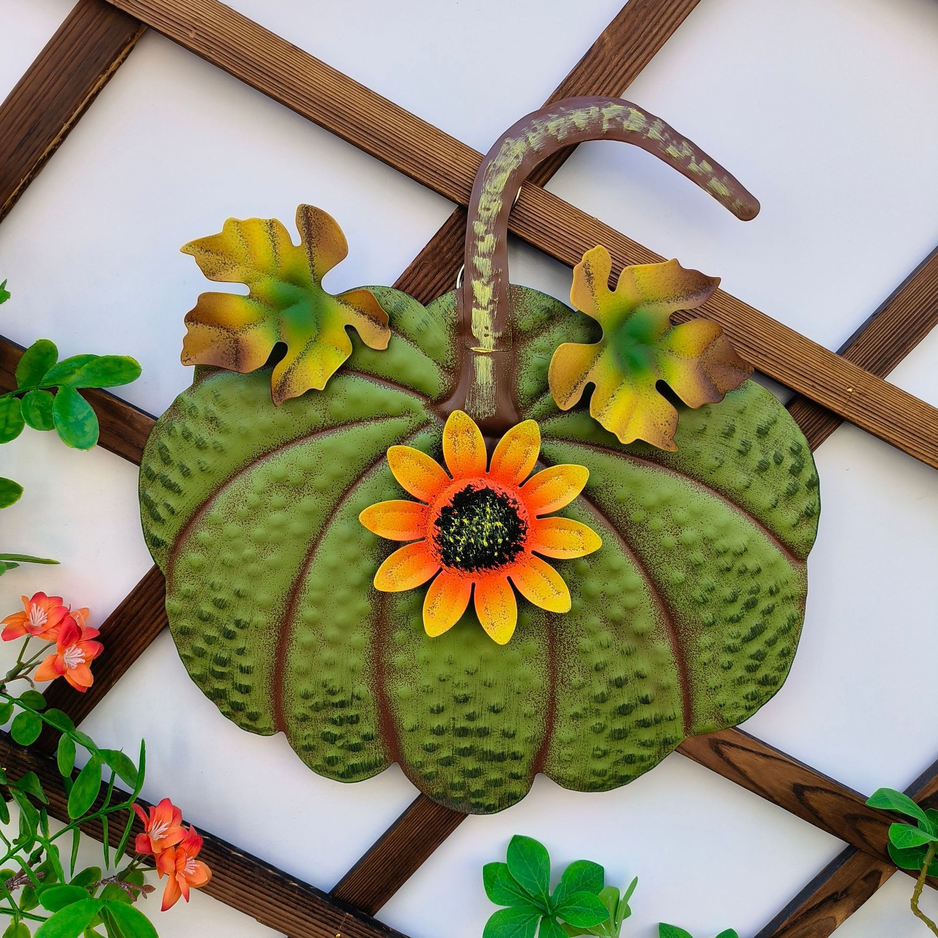 🎖️Halloween Special: 50% off everything! 💕Hand-carved metal pumpkin garden ornaments, 98.9% of people will buy🎁 One of each color [Free shipping]