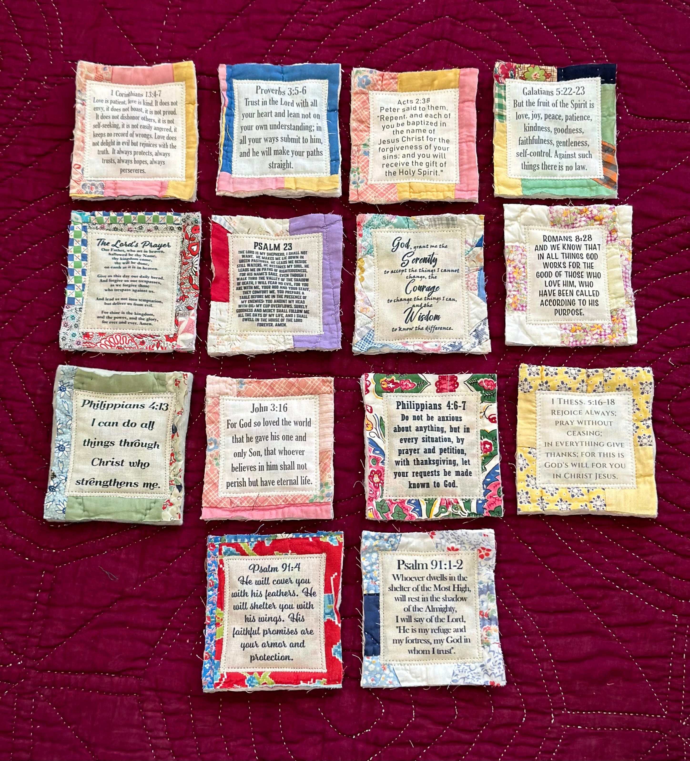 🎉Kaufe 2, erhalte 1 kostenlos🎁Gebetquilt mit Kreuz innen✝️