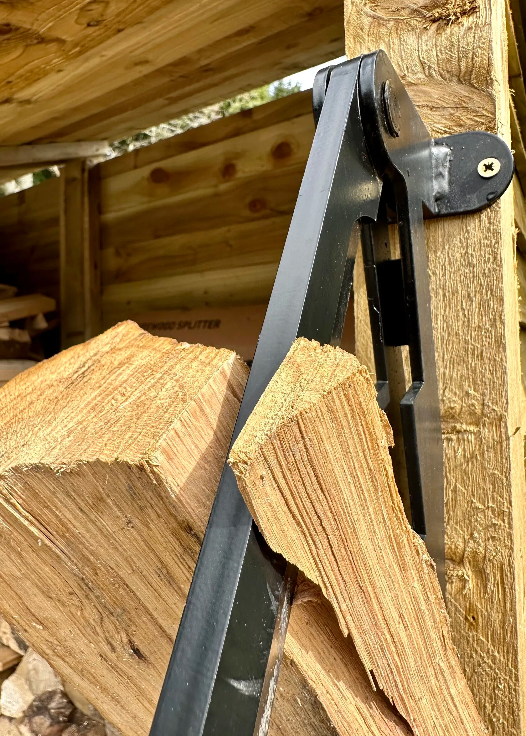 ⏰Last Day Promotion- Effortless Kindling Splitting – No Axe Required! Kindling Splitter Takes Center Stage