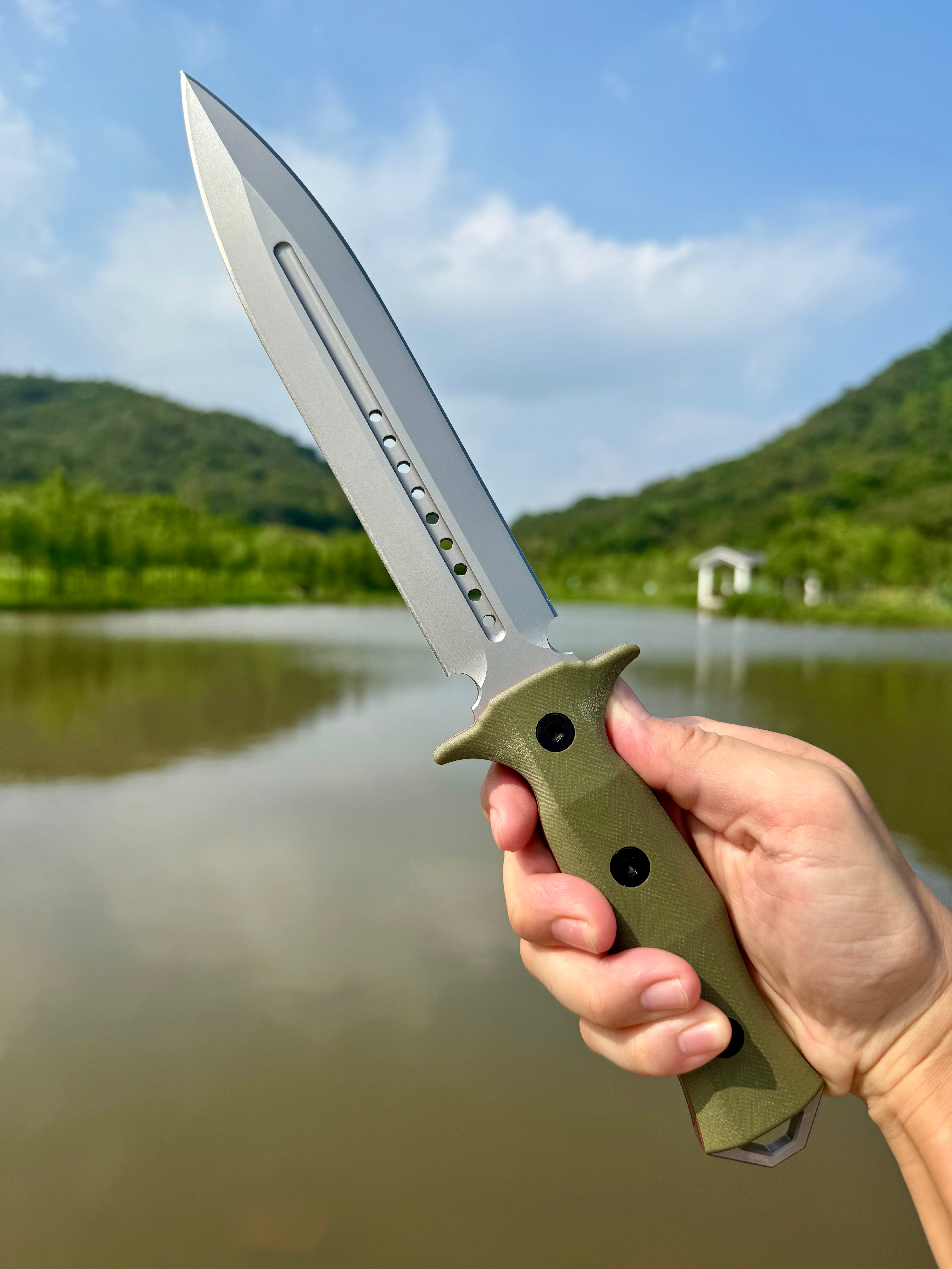 TOPS Double Edge Knife
