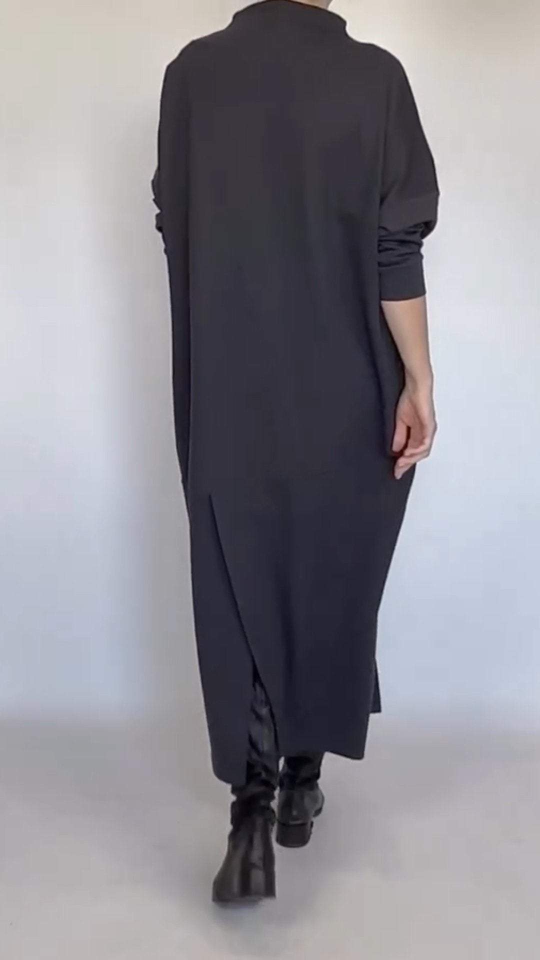 Women's Crew-neck One-pocket Long Sleeve Dress