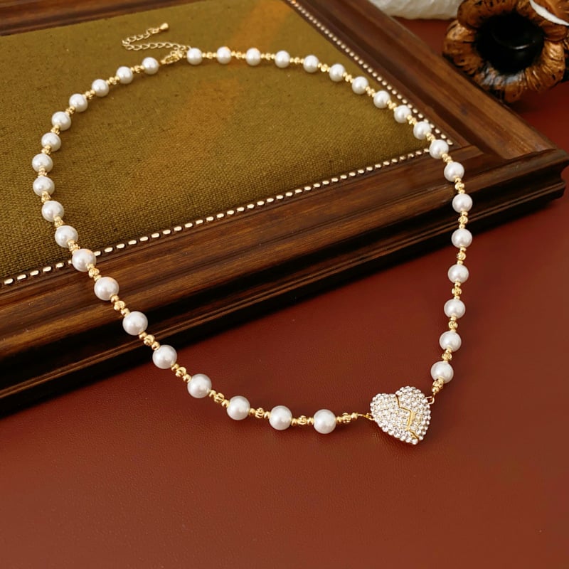 🎄Christmas Sales 49% OFF- 2024 New Magnetic Pearl Heart Necklace