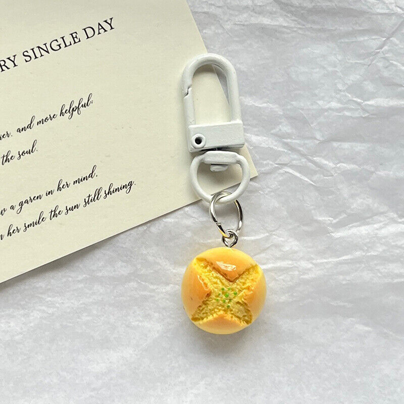 🔥HOT SALE 49% OFF - 🍞🥖🥯Cute Analog Bread Keychain Pendant