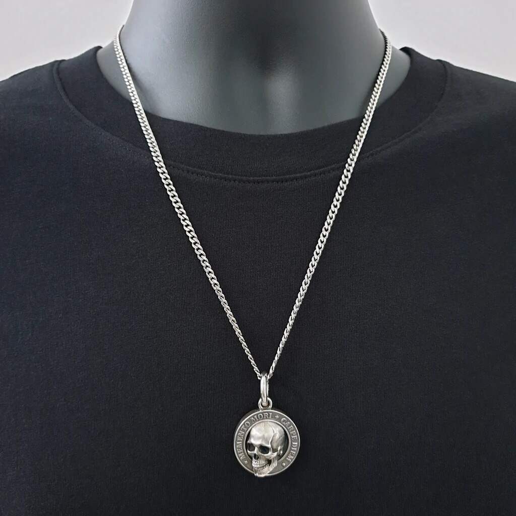 🔥Last Day Promotion 48% OFF-🎁-Memento Mori Skull Pendant