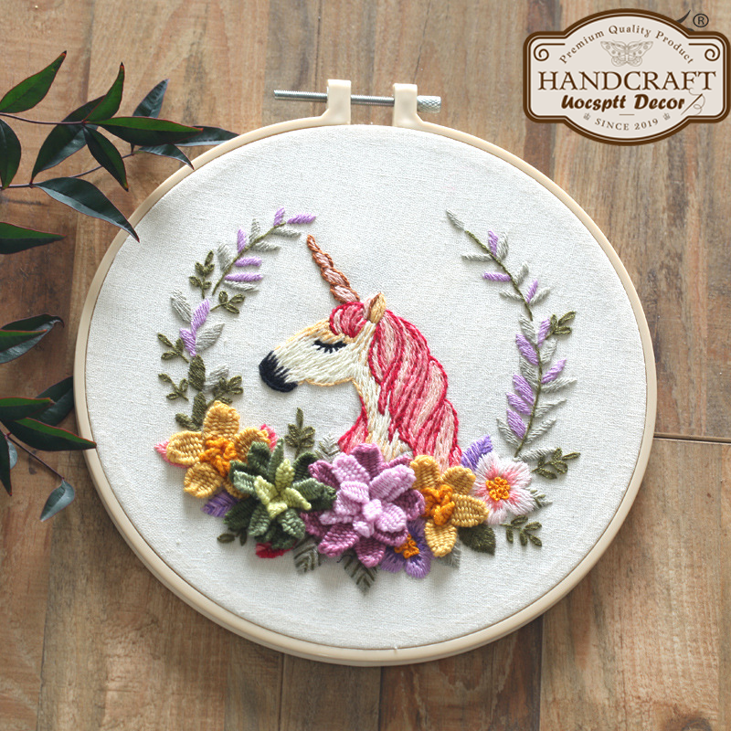 🔥Last day of exclusive discounts - Floral Wreath Embroidery Kit