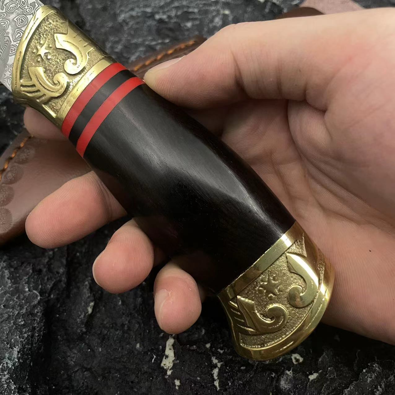 𝓔𝓭𝓰𝓮𝓑𝓸𝓻𝓷®Maple Forest Hunter Straight Knife