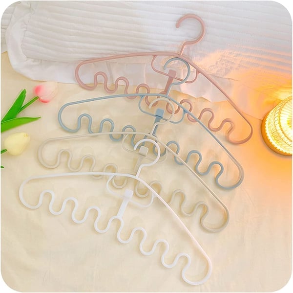 Last Day Promotion 48% OFF - ⭐Wave Pattern Stackable Hanger-BUY MORE SAVE MORE!!!