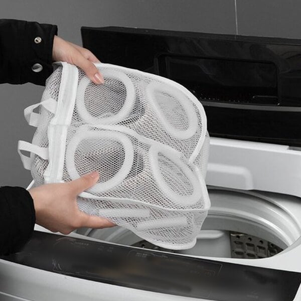 (🔥Last Day Promotion- SAVE 62% OFF)Household essentials-mesh laundry and shoe cleaning bag🔥Buy More,Save More🔥