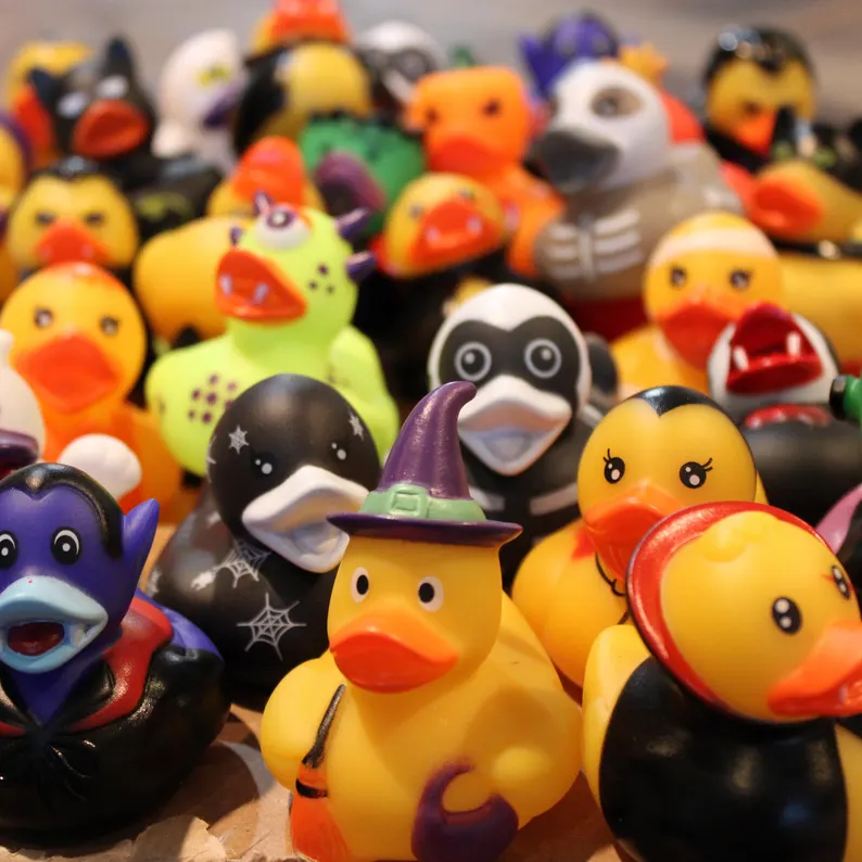 🔥52 Styles of Halloween Spooky Ducks