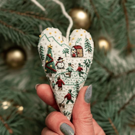 🔥Last Day Promotion 70% OFF🔥DIY Heart Shaped Hand Embroidered Christmas Ornament/Ornament Kit
