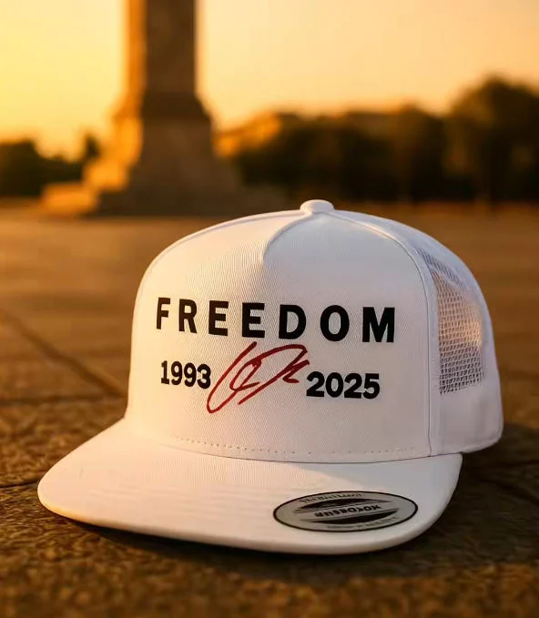 🙏60% OFF For Charlie's Fans - 🎗️🕊️Charlie Kirk Freedom Red SignatureMemorial Hat