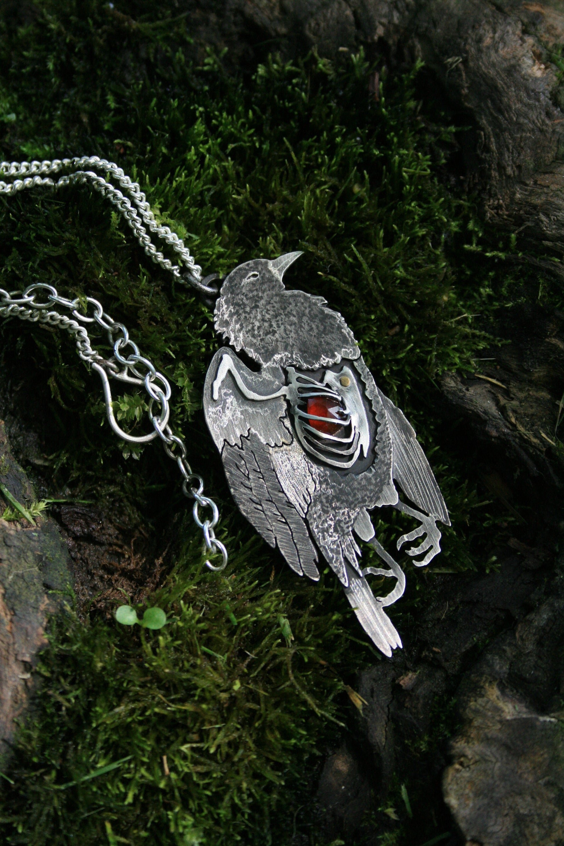 🔥Last Day 50% OFF - Ribcage Crystal Necklace Collection⚡Buy 2 Free Shipping
