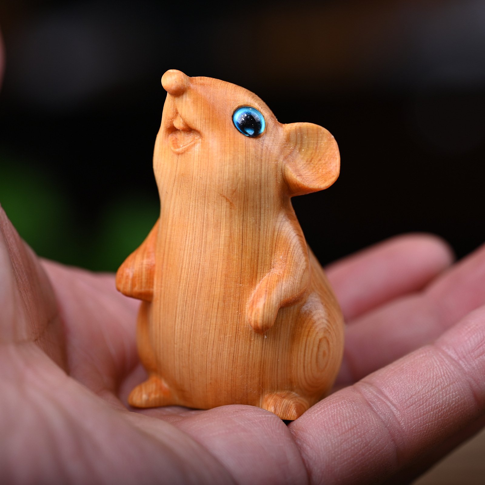 🎖️Tiny Woodland Figurines, Hand-Carved with Love — A Symbol of Simpler Living