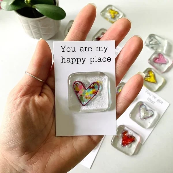 🔥Last Day 70% OFF - 💝Fused Glass Heart Pocket Token