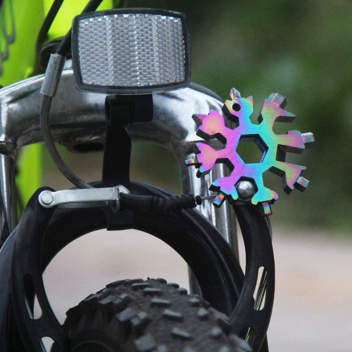 🌈Special Offer-18-in-1 stainless steel snowflakes multi-tool