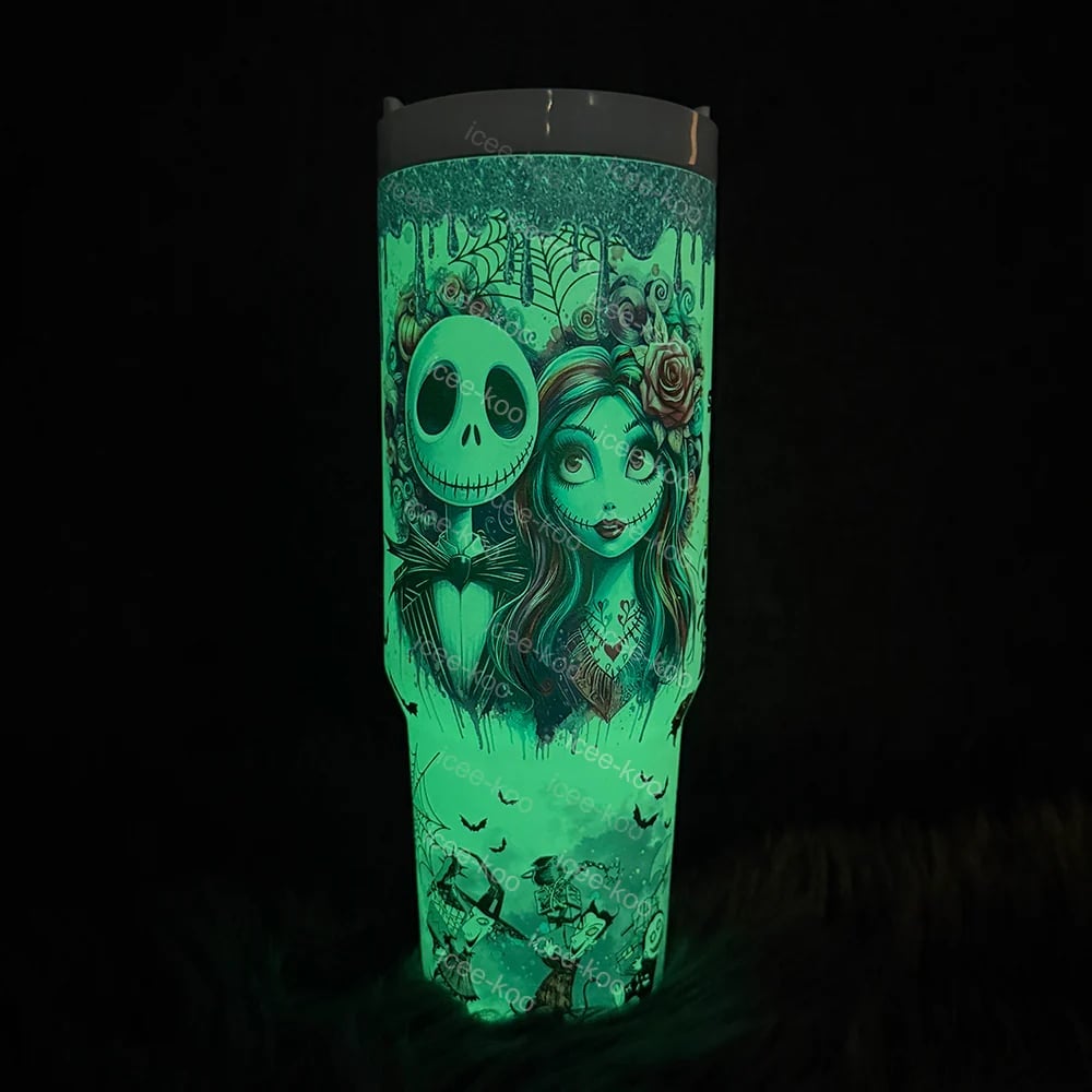 🎁 The Ultimate Halloween Gift: Sally x Jack Skellington 40oz Tumbler 💀✨