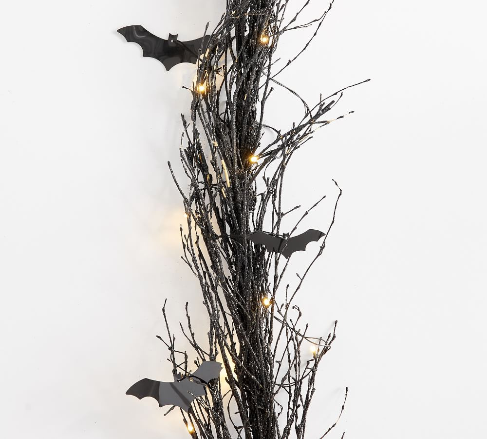 🦇Handcrafted Spooky Bat Vine Wreath with LED Lights