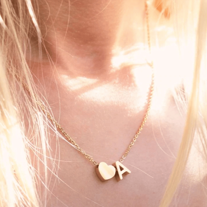 🔥Last Day Promotion 50% OFF🔥Tiny Initial Necklaces Golden Heart Letter A-Z