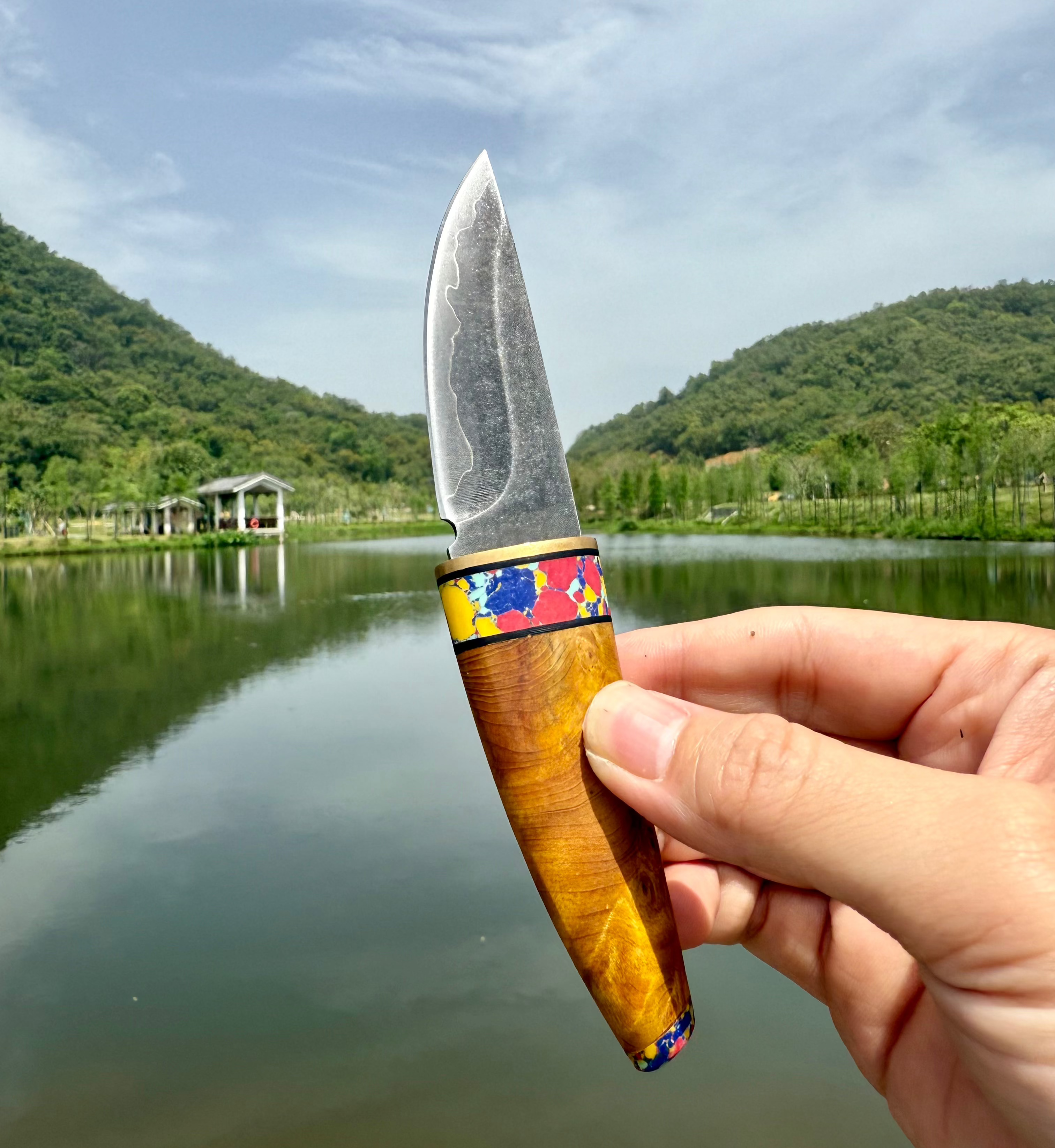 Crescent Moon Wood Edition Knife