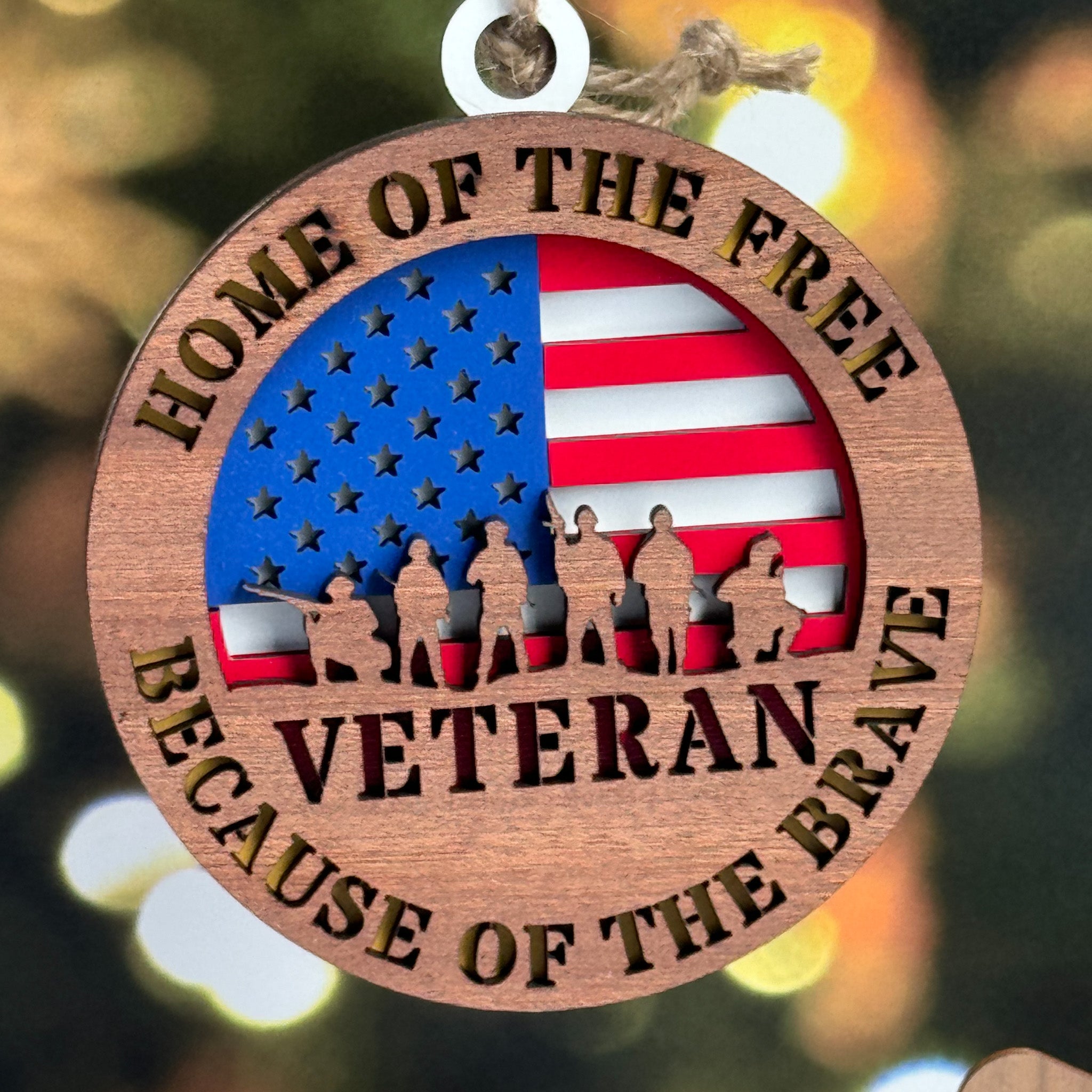 🎖️Patriotic Veterans Tribute Ornament