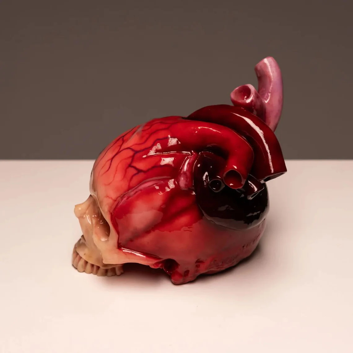 💀The Tell-Tale Heart Skull ❤️BUY 2 FREE SHIPPING
