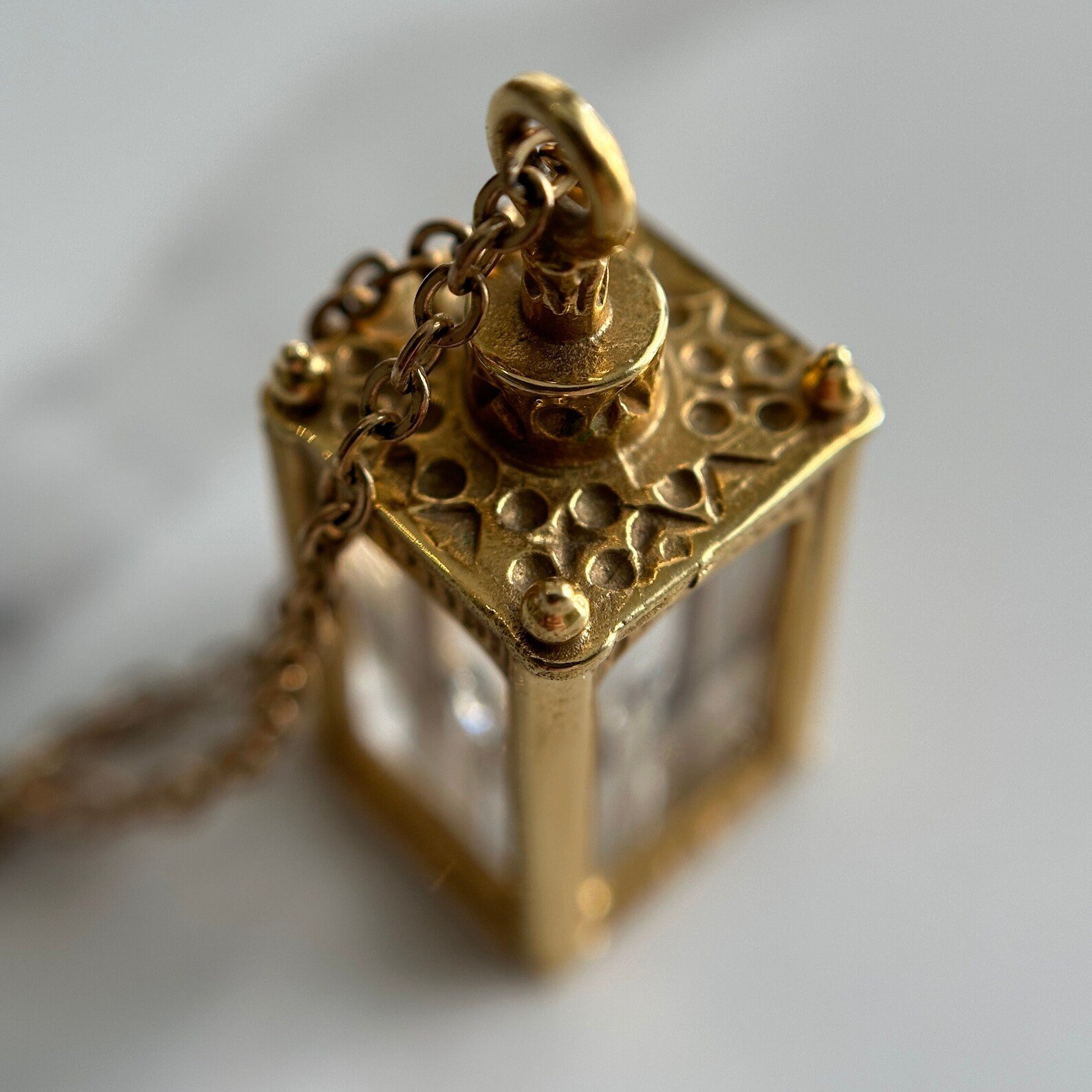 🔥Last Day: 49% Off! 🔥 Vintage Old North Church Lantern & Diamond Pendant