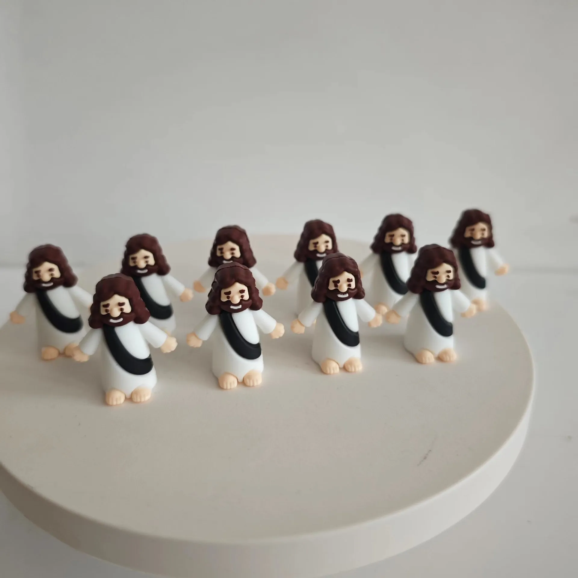 TikTok Last Day Promotion -60% OFF🎉Mini Jesus Figurine-Religious Gift for Kids and Adults🙏