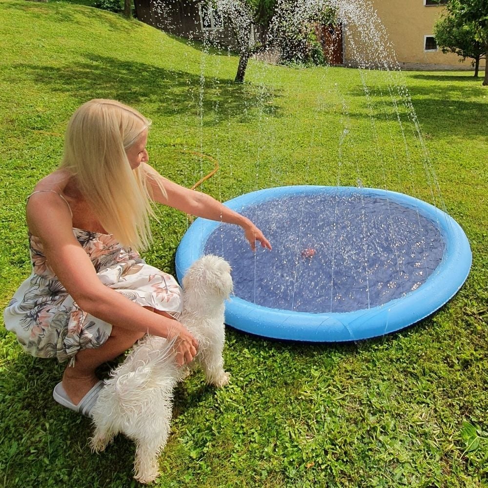 🔥Early Summer Promotion 50% OFF🔥🔥 Non-Slip Splash Pad for Kids and Dog