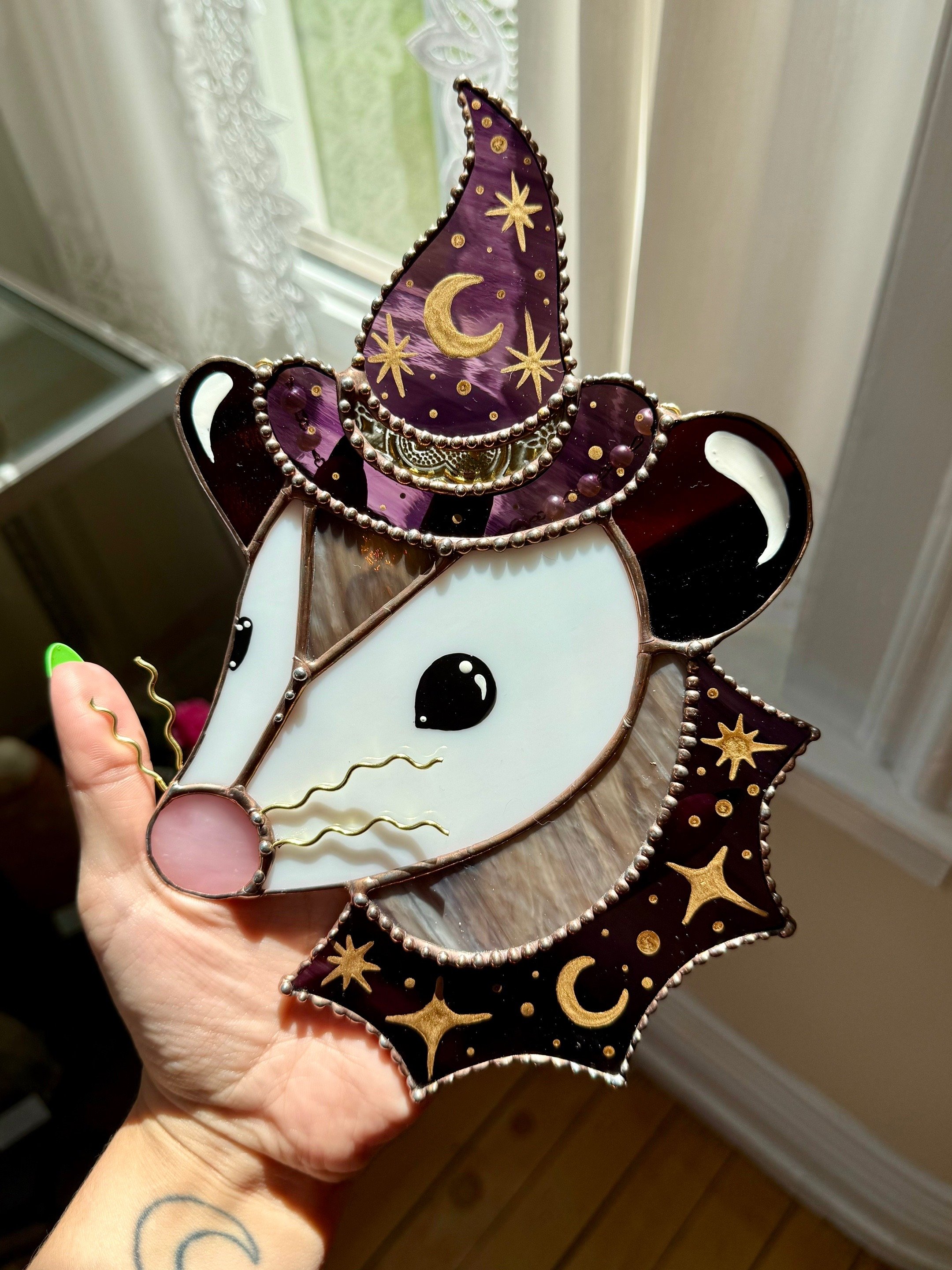 🎁TODAY ONLY!!🔥70% Off Clearance Sale!🐿️ Acorn Wizard Possum Stained Glass Suncatcher