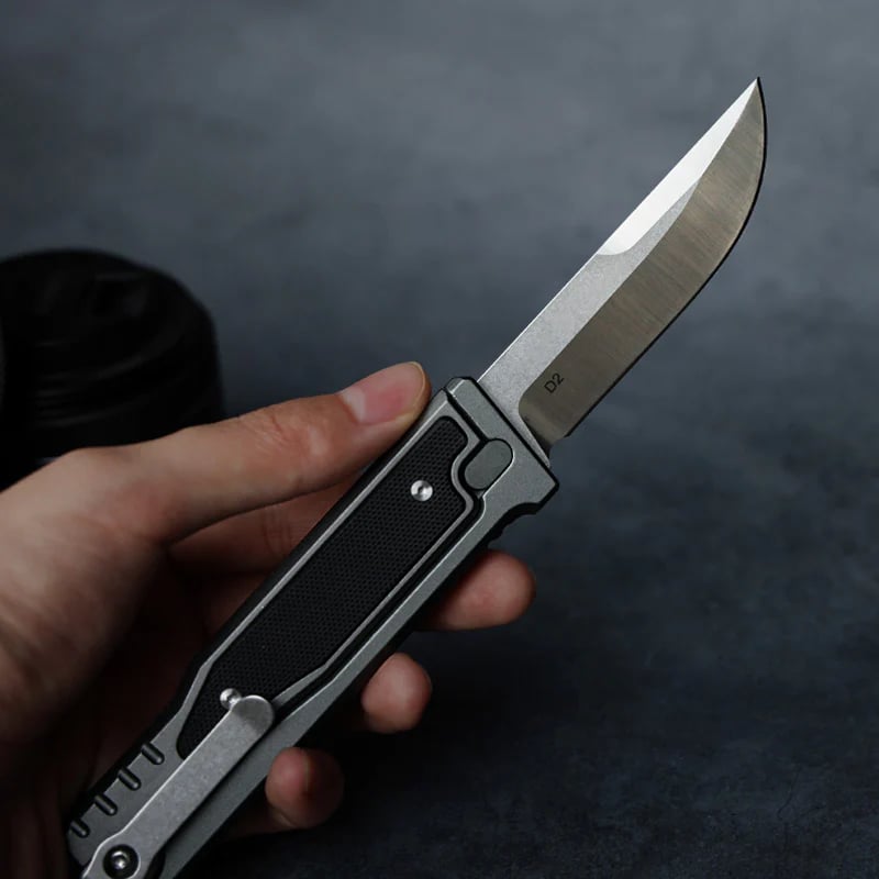 🔥 Survival Camping D2 Folding Knife