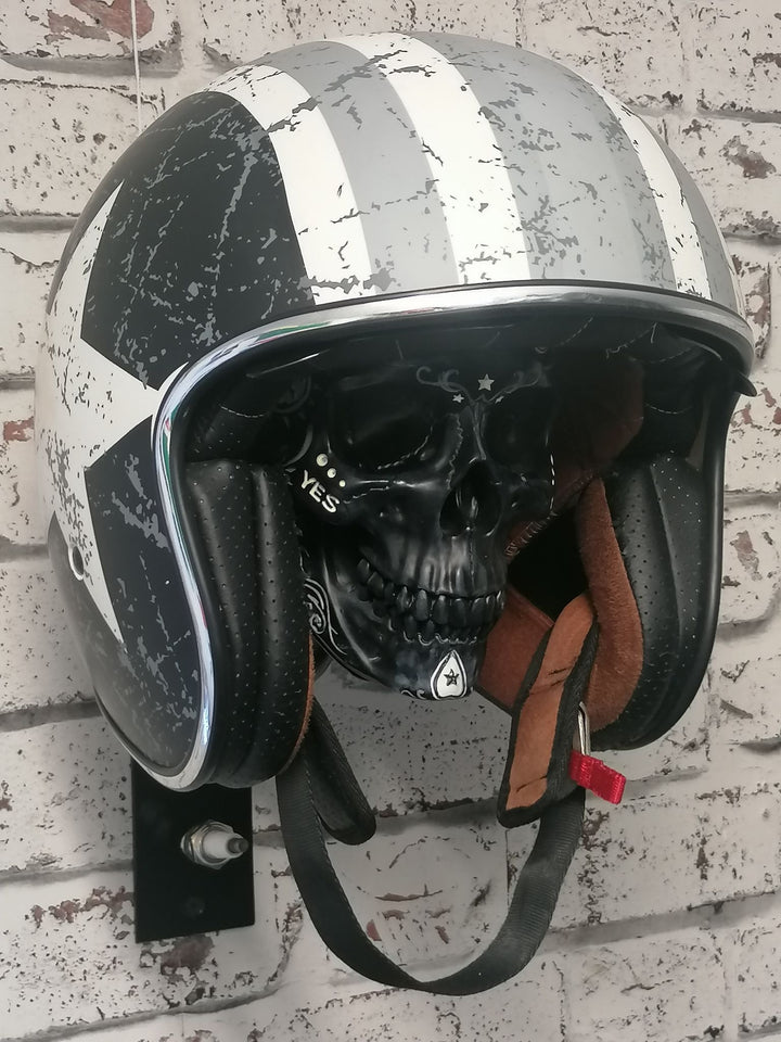 LAST DAY 49% OFF🏴‍☠️Motorcycle Helmet and Jacket Skull Holder