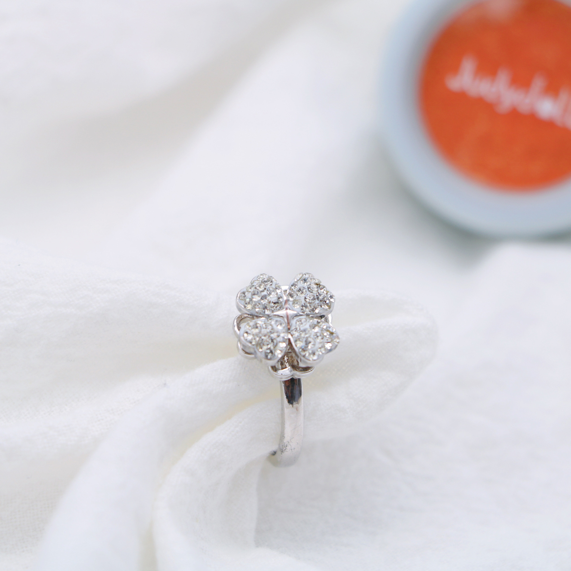 (🎅EARLY CHRISTMAS SALE-49% OFF)🎁Four-Leaf Clovers Rotating Ring - Buy 3 Free Shipping