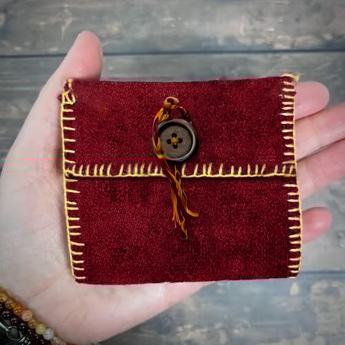 🔥LAST DAY 50% OFF✝️Pocket Shrine With Silver Cross