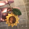 Handgemachter gehäkelter Sonnenblumen-Schlüsselanhänger