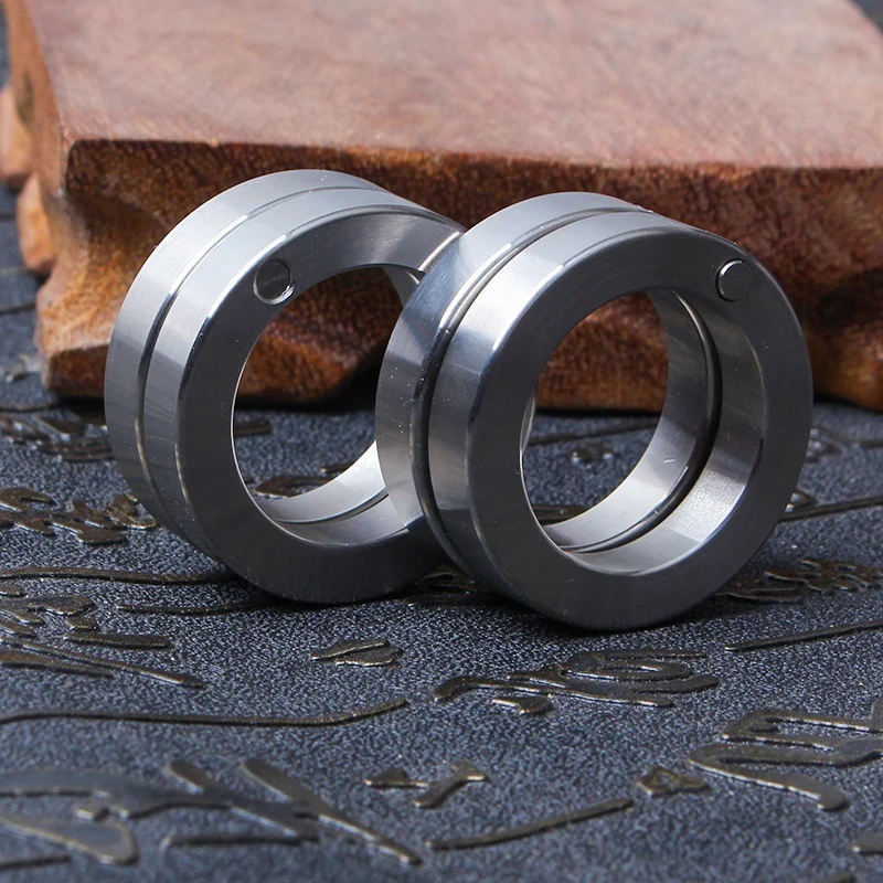 👊Stainless Steel Outdoor Rotatable Folding Ring👊