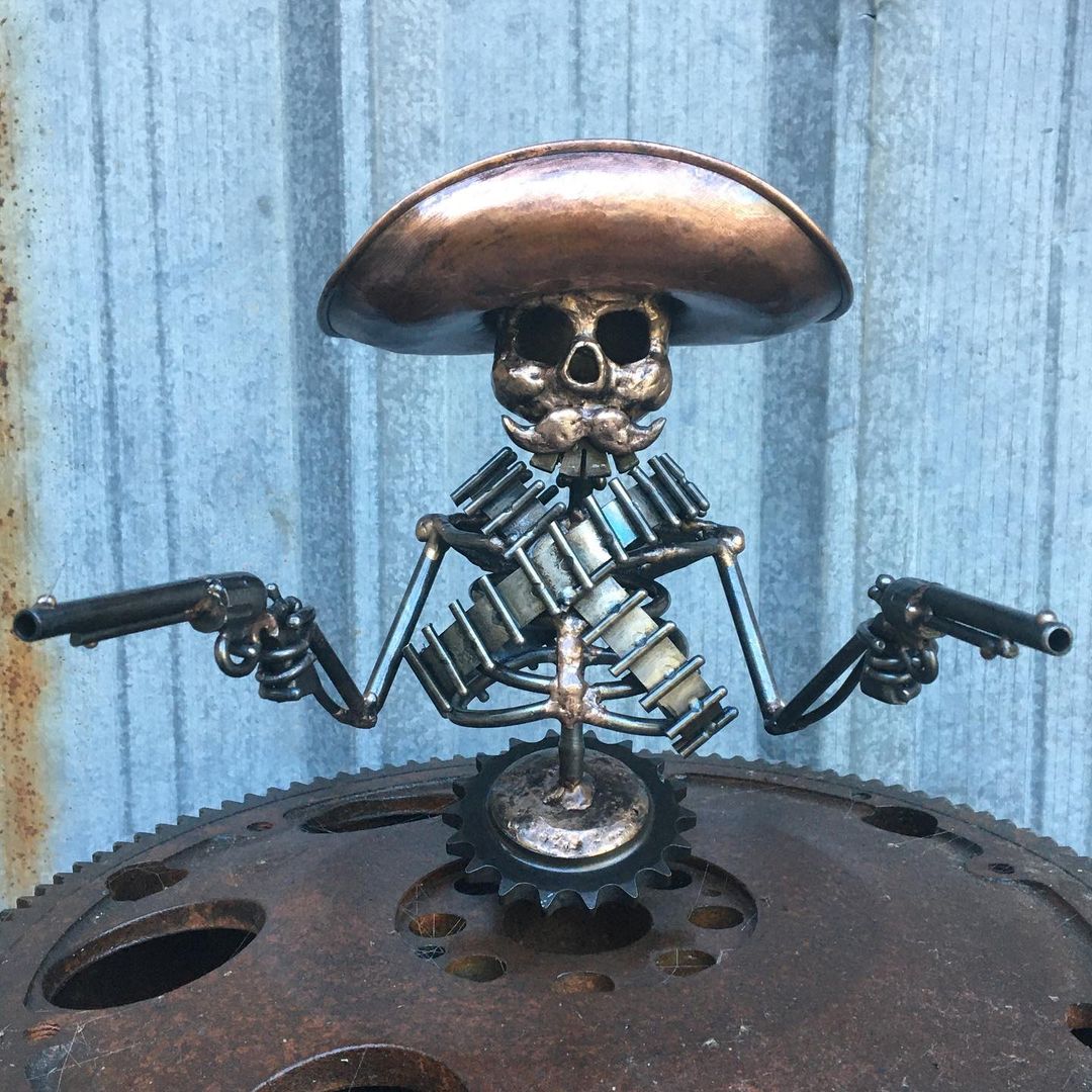 🤠Cowboy Skull Gunslinger Hood Ornament Sculpture💀