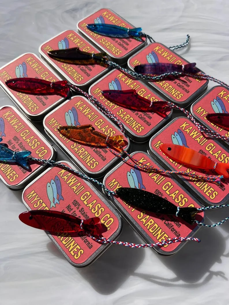 🔥LAST DAY🐟️Handmade Stained Glass Sardine Suncatcher!