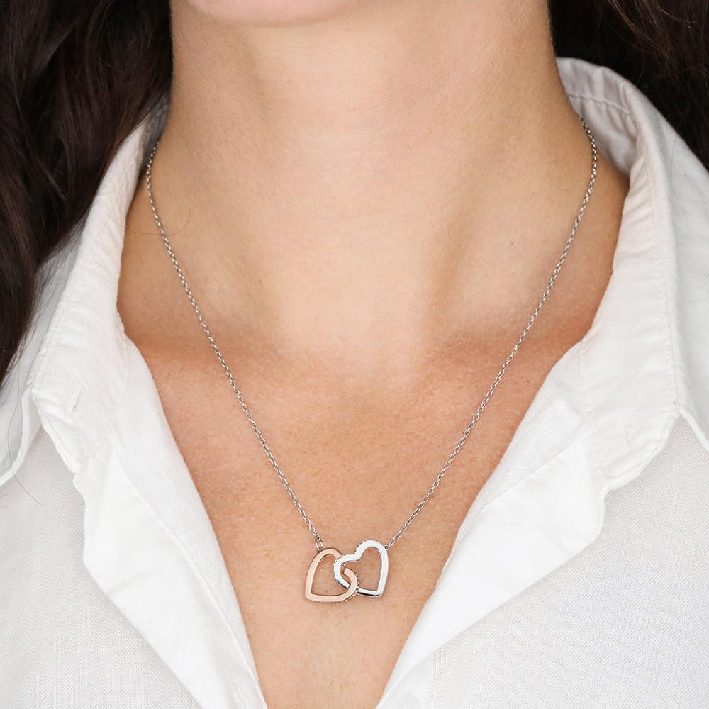 [ALMOST SOLD OUT] To My Beautiful Granddaughter - Interlocked Hearts Necklace Gift Set