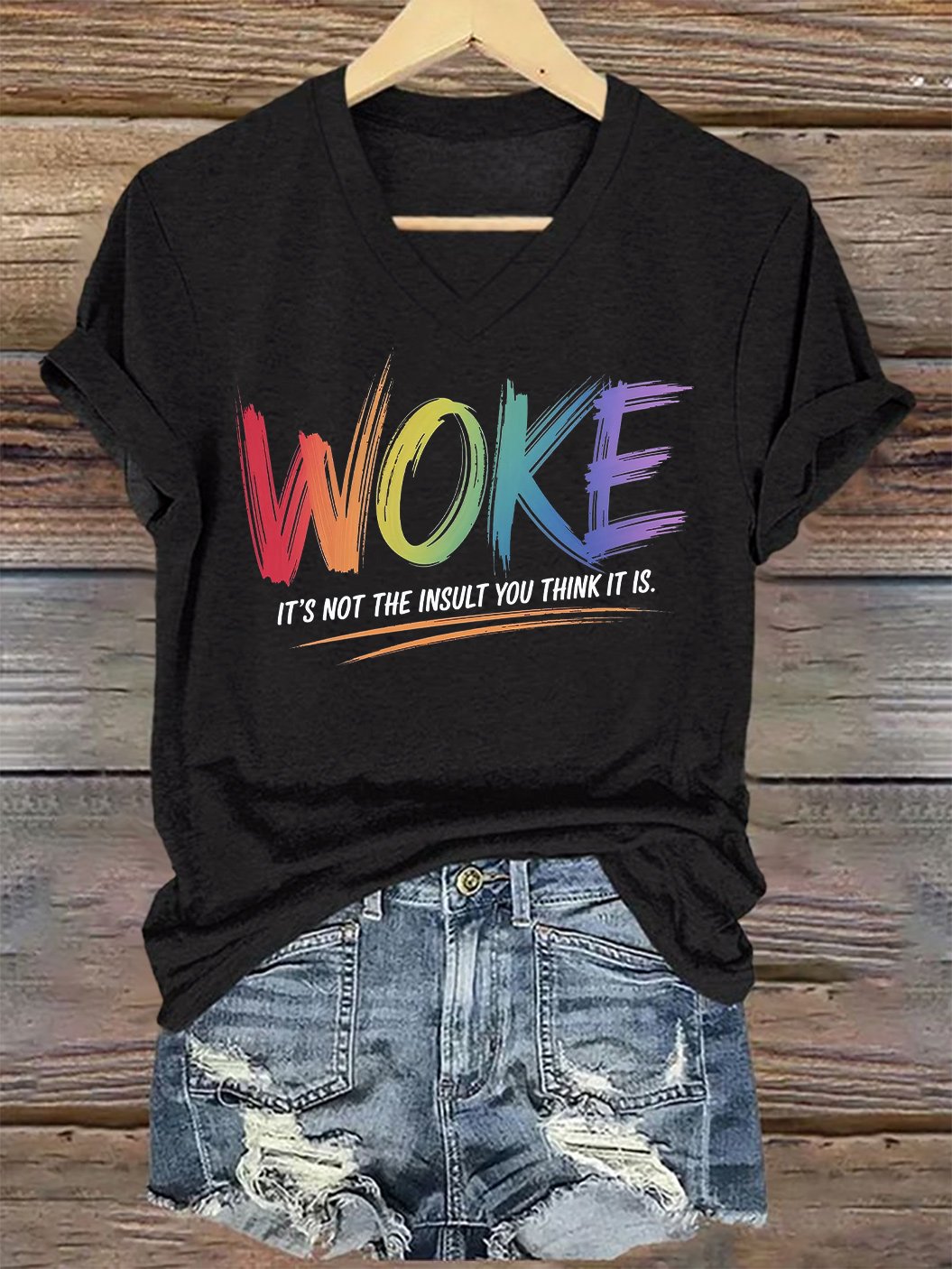 V-Neck Retro Woke It's Not The Insult You Think It Is Print T-Shirt