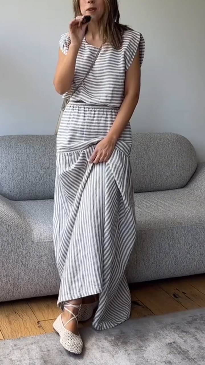 Ladies' Round Neck Striped Top+patchwork Skirt Casual Suit