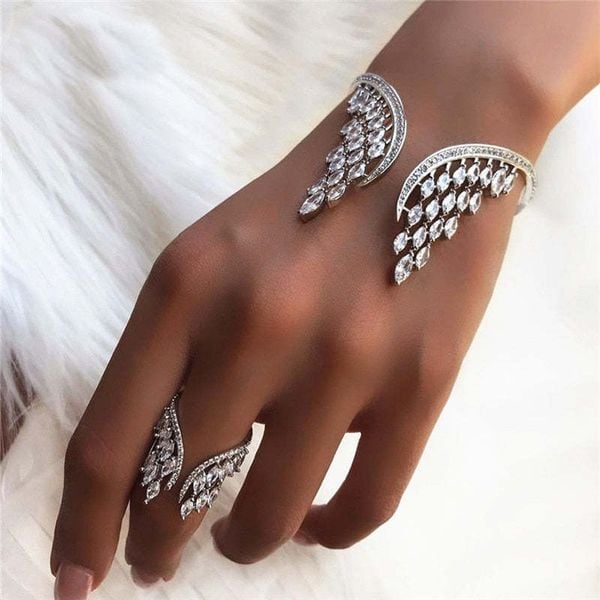 🎁Hot Sale - 49% Off🔥Angel Wings Bracelet / Ring