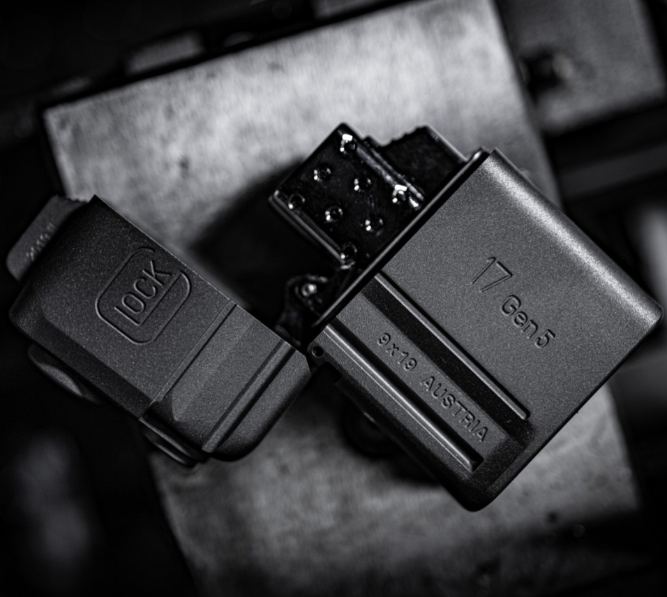 G17 pistol pattern  ADVGEAR GLOCK Titanium Tritium Tritium Self-LuminousLimited Edition Lighter