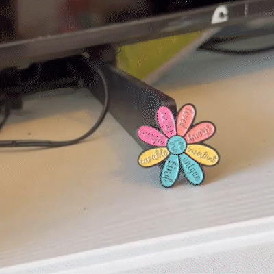 🎁TikTok Last Day Sale - 70% OFF🔥Colorful Flower Badge with Positive Quote