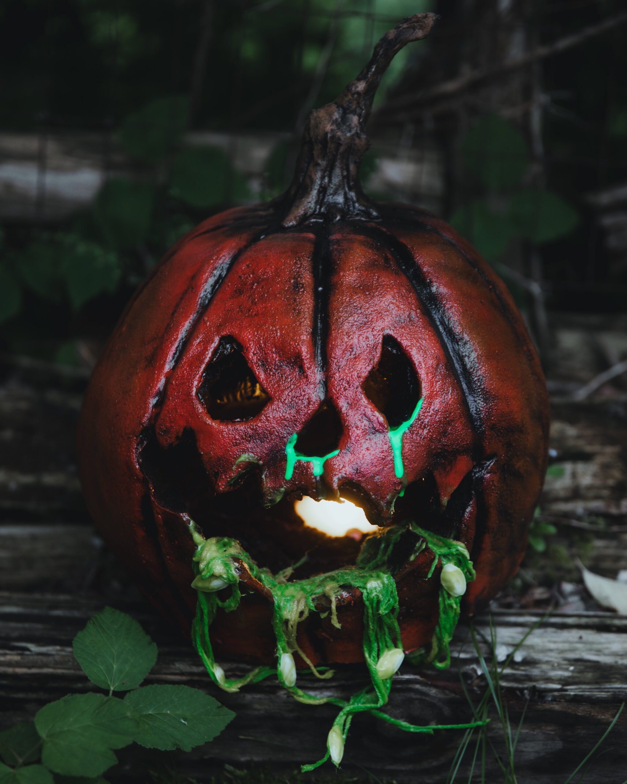🎁TikTok Last Day Sale - 70% OFF🎃Bloody Accented Pumpkin Decor