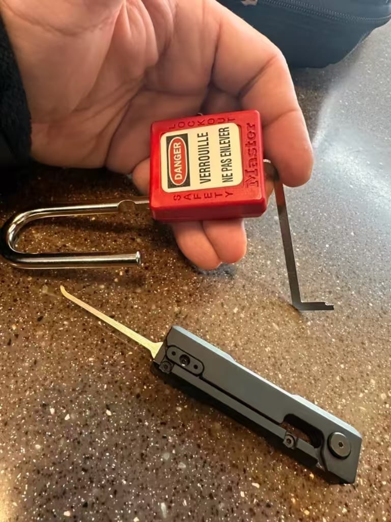 Genesis Lock Pick Set